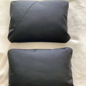 Black Luxury Pillow Set